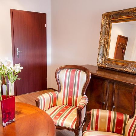 Hôtel Luna à Marijampolė Extérieur photo