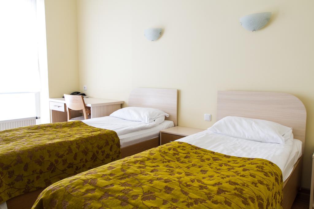 Hôtel Luna à Marijampolė Extérieur photo