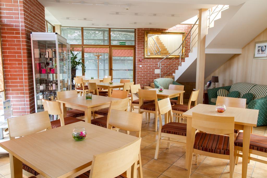 Hôtel Luna à Marijampolė Extérieur photo